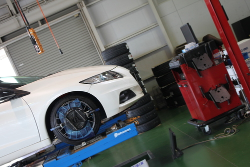 SHOWA チューニングスポーツ で CR-Z をカスタム 。 | 鈴鹿店